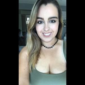 Meet your Posher, Mariah